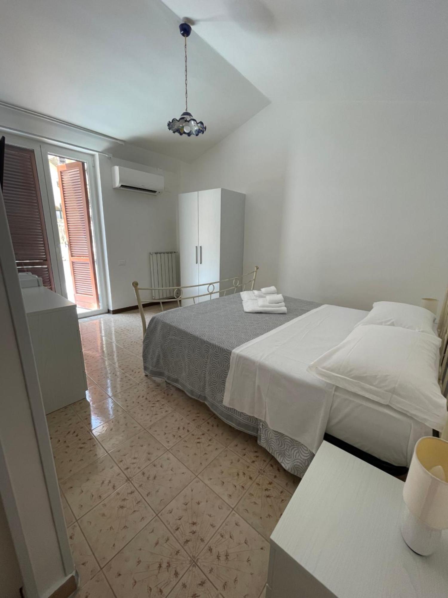 - Diffuso Bed & Breakfast *